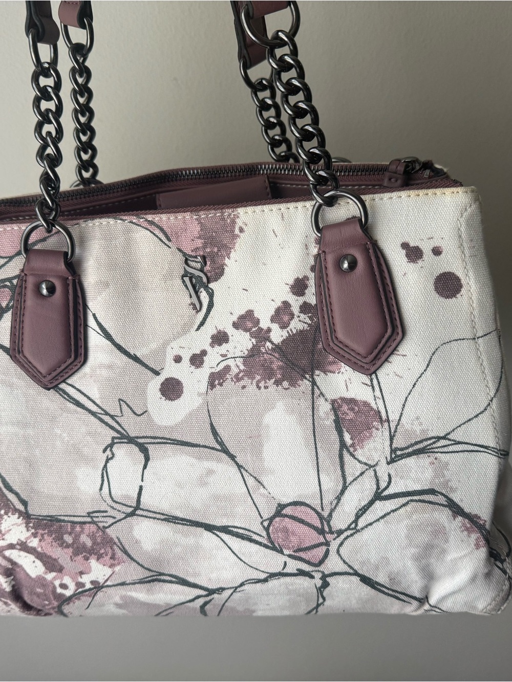 Simply Vera Vera Wang | Abstract Floral canvas shoulder satchel bag
